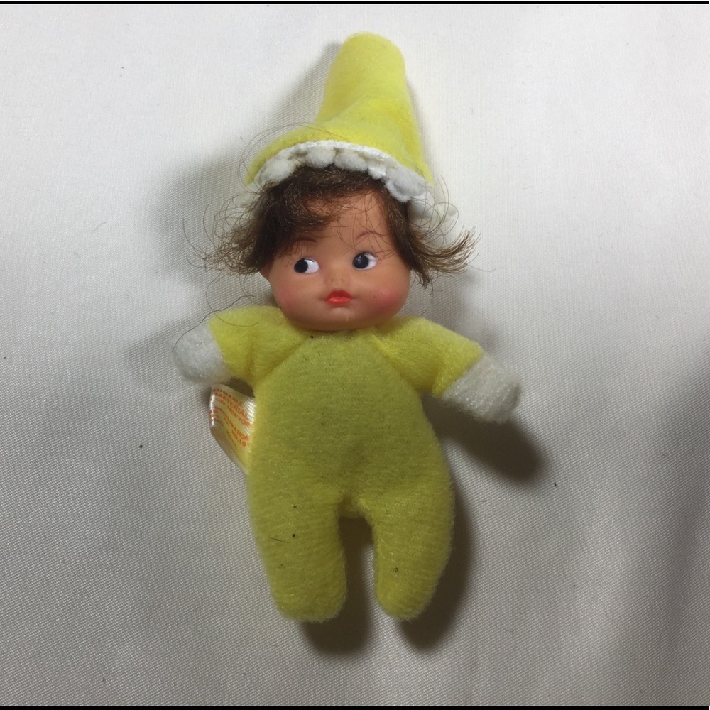 Vintage Fun World Little Miss Matchpack Yellow Mini Doll